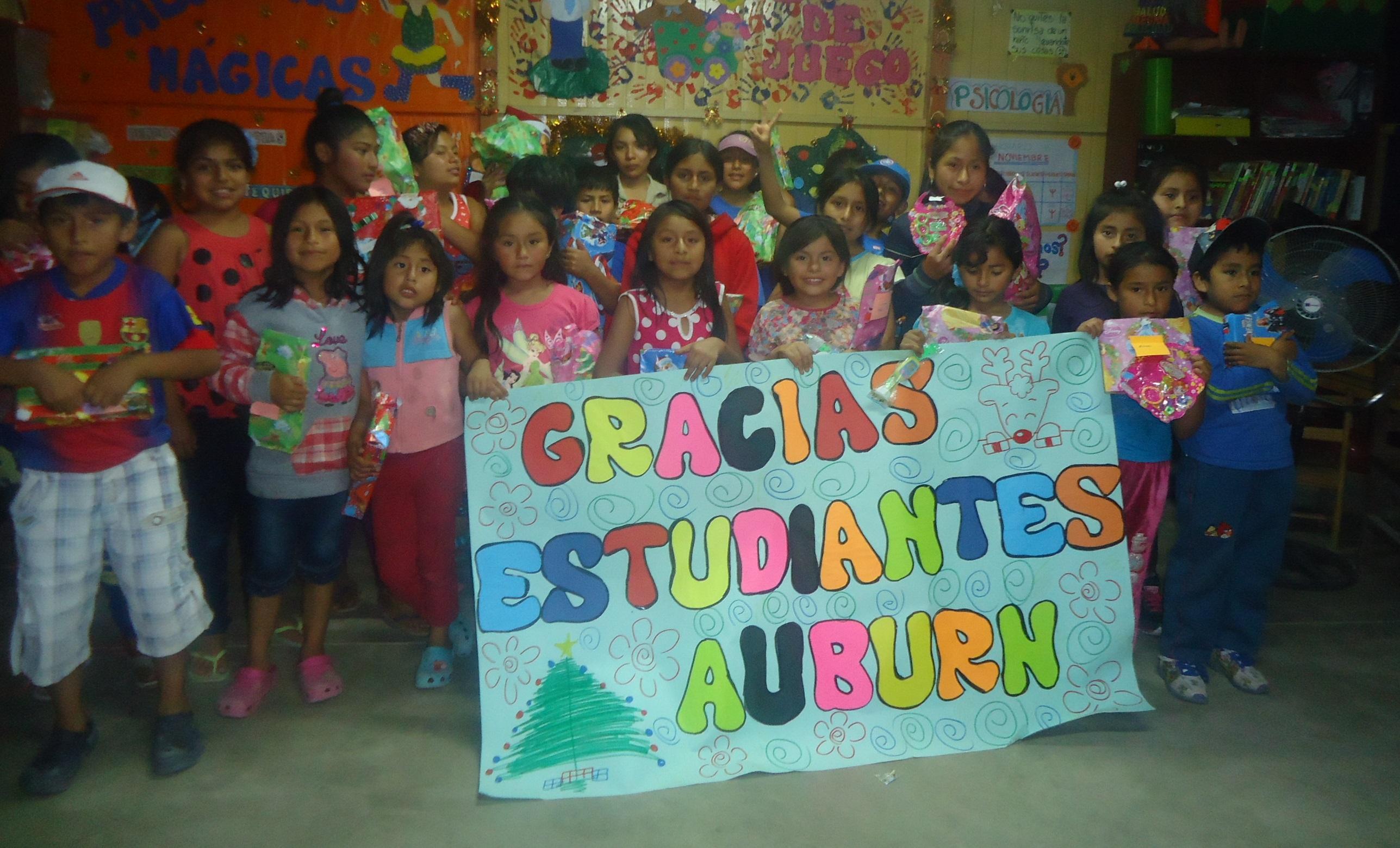 MAcc students volunteered at a school in Peru