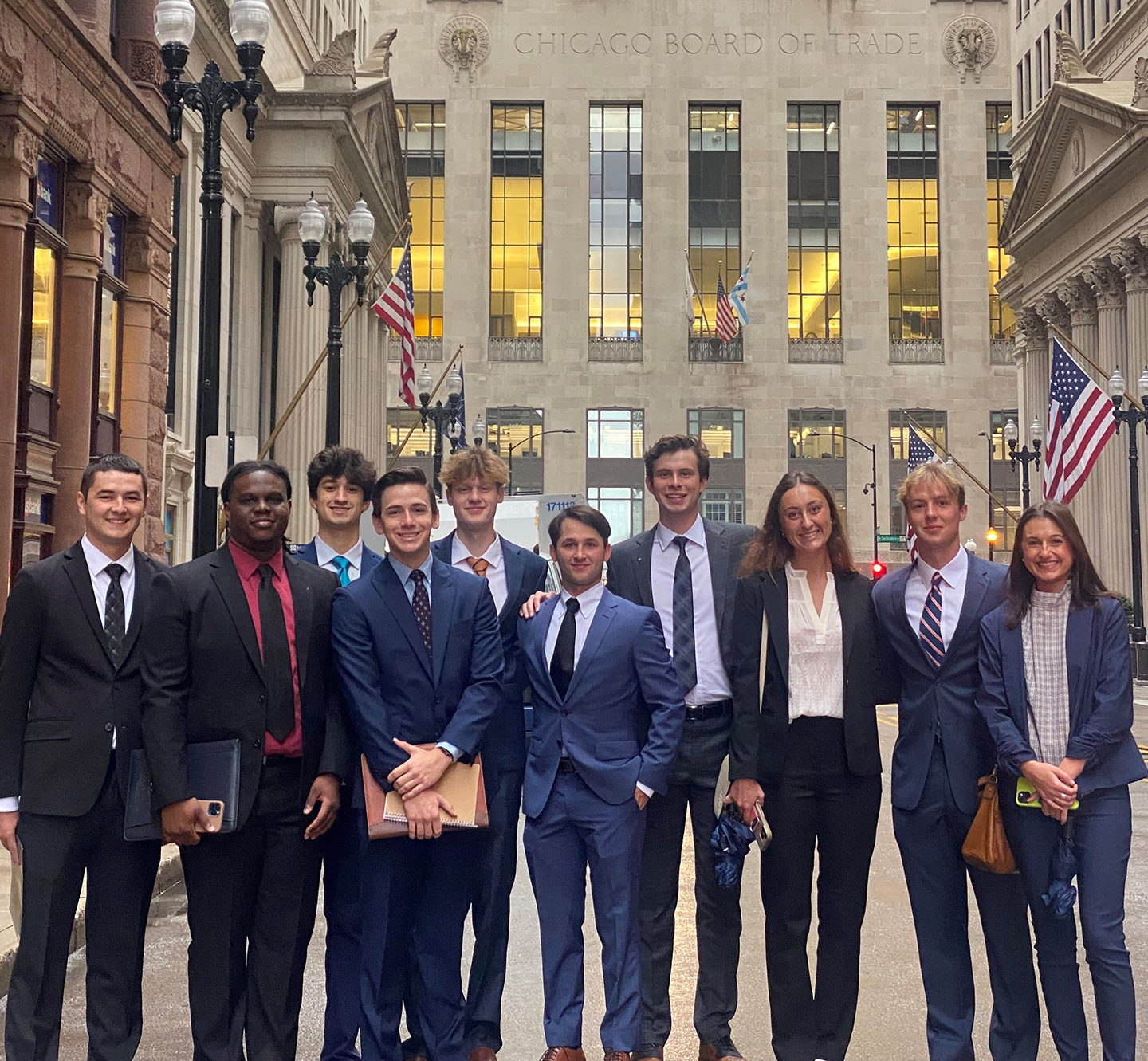 AFS students outside CBOE Students in front of CBOE in Chicago