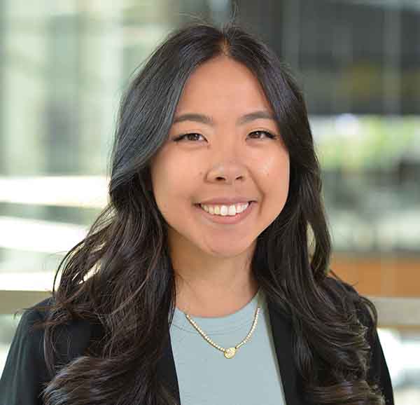 Rena Scofield headshot