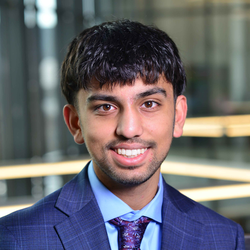 Azim Kanjiyani - Information Systems Management